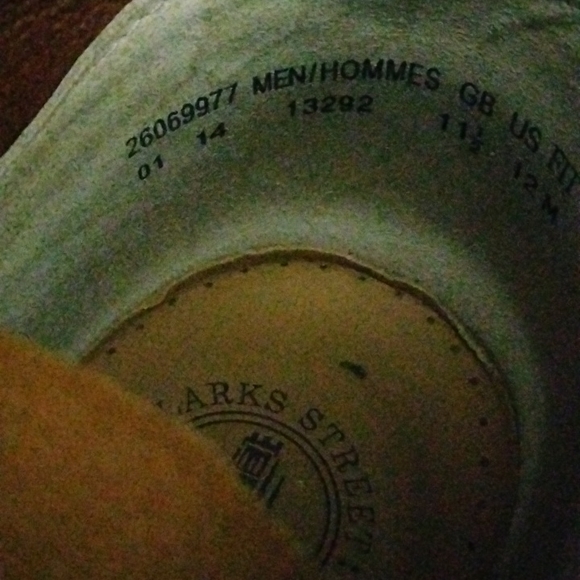 Gently wore men's Clarks size 12 - Picture 6 of 8